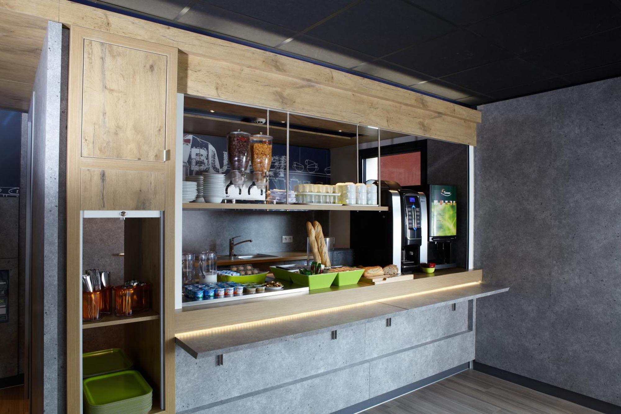 Ibis Budget Pontarlier Exterior photo